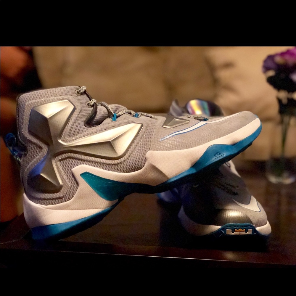 SOLD - Nike Blue Lagoon LeBron 13